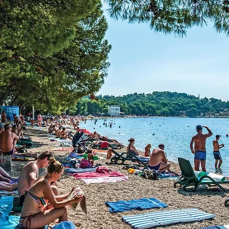 Amazing In With Wi-fi Appartamento Makarska